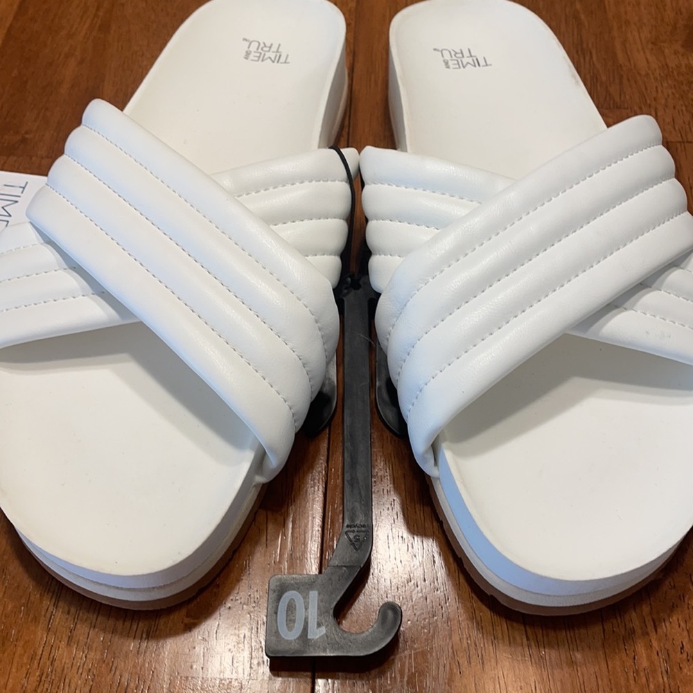 ❌SOLD❌  🇺🇸 3 for$10  Must bundle 3 🇺🇸 items for discount. - Picture 4 of 8